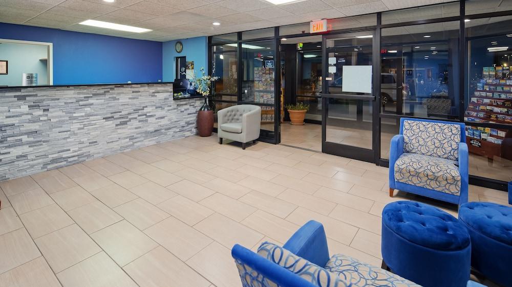 Surestay Hotel By Best Western Lenoir City Exterior foto